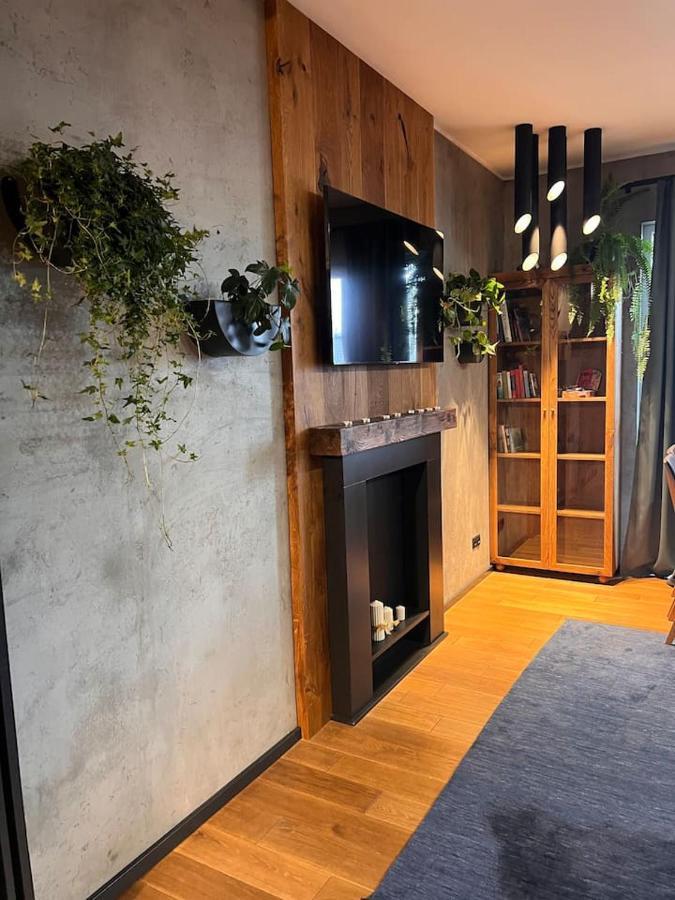 Lake Park Apartament With Free Parking Airport Netflix Apartment Варшава Екстериор снимка