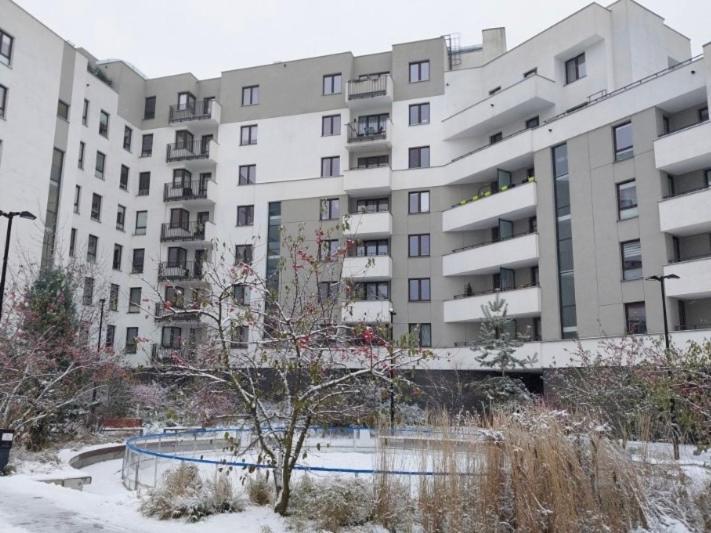 Lake Park Apartament With Free Parking Airport Netflix Apartment Варшава Екстериор снимка