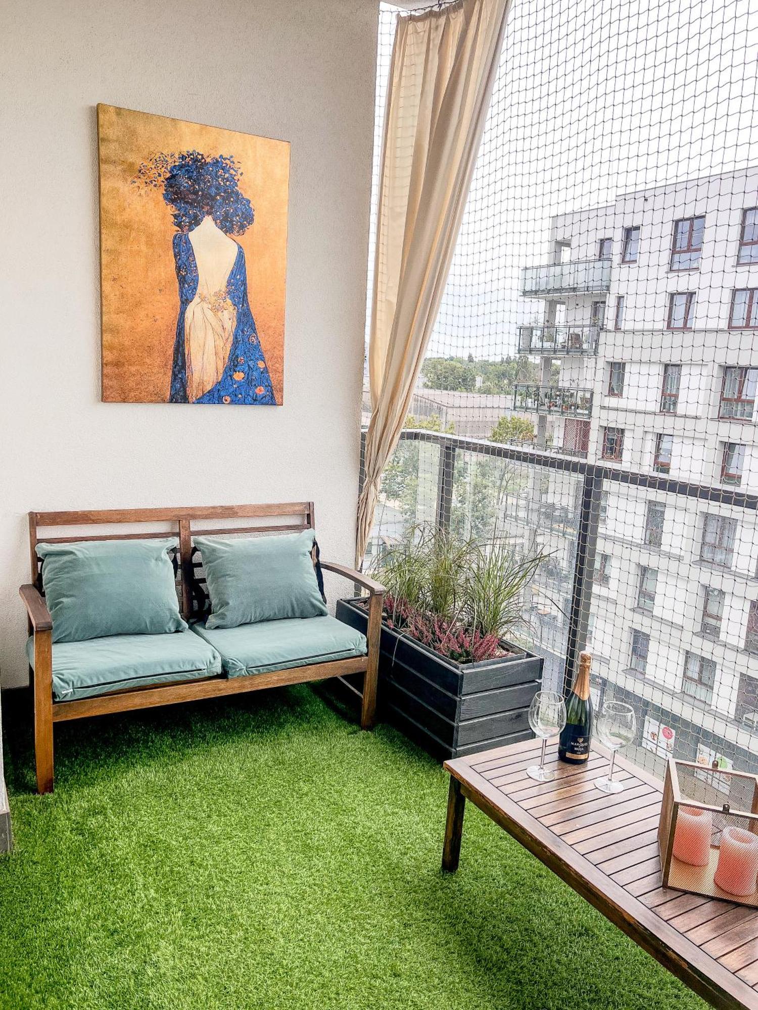 Lake Park Apartament With Free Parking Airport Netflix Apartment Варшава Екстериор снимка